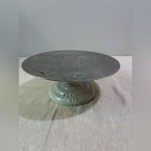 Vintage Ateco 612 Cast Iron Base, Aluminum Top, Revolving Cake Decorating Stand